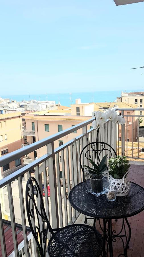 Apartamento Dimora Brezza Di Mare Térmoli Exterior foto
