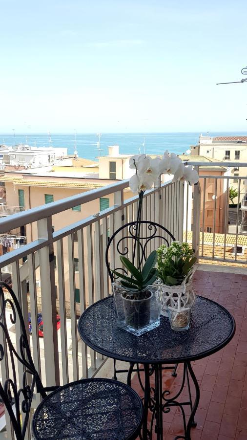 Apartamento Dimora Brezza Di Mare Térmoli Exterior foto