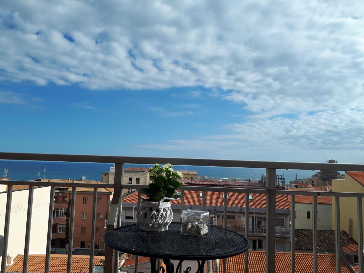 Apartamento Dimora Brezza Di Mare Térmoli Exterior foto